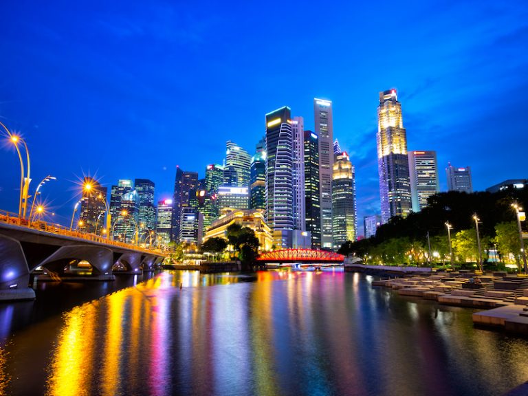 Thailand or Singapore: Which Asian Country To Visit?