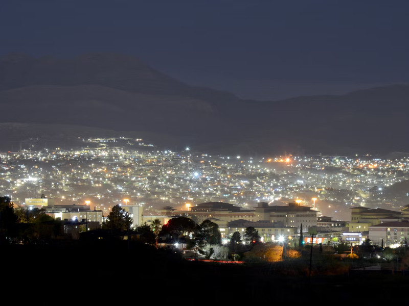 El Paso and Juarez at night