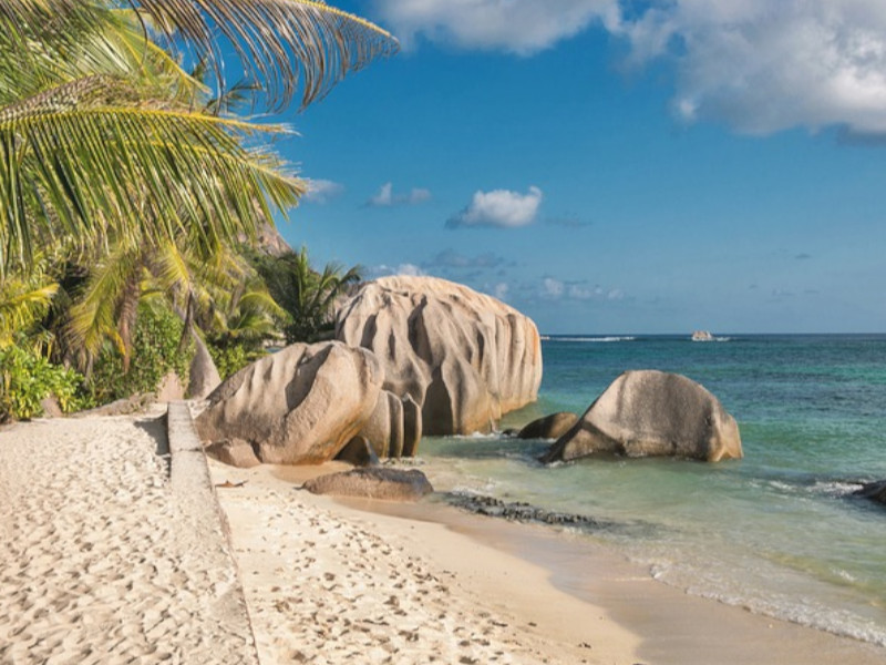 Seychelles honeymoon itinerary
