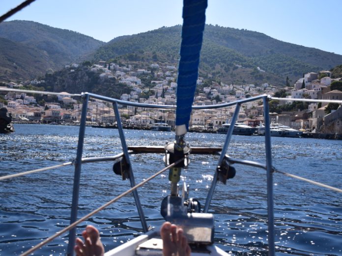 best places to sail in greece