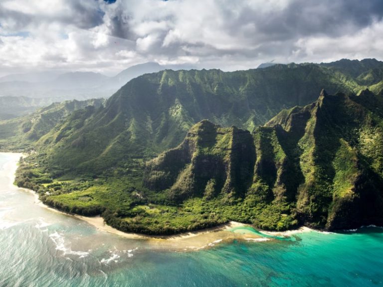 Aloha Dips: The 7 Best Beaches In Kauai For Swimming