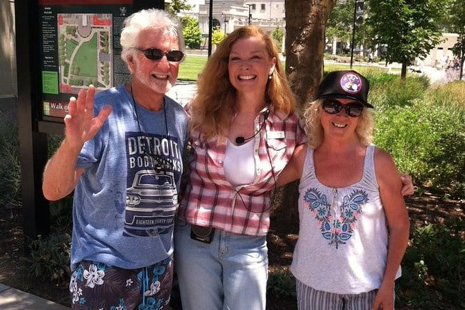 Nashville's "Famous Footsteps" Guided Walking Tour - Who Should Book This Tour?