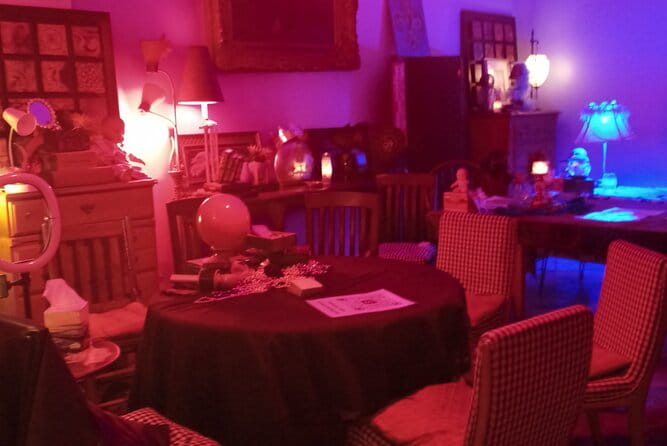 Private Tour and Seance at the House on Bourbon - Who Should Consider This Tour?