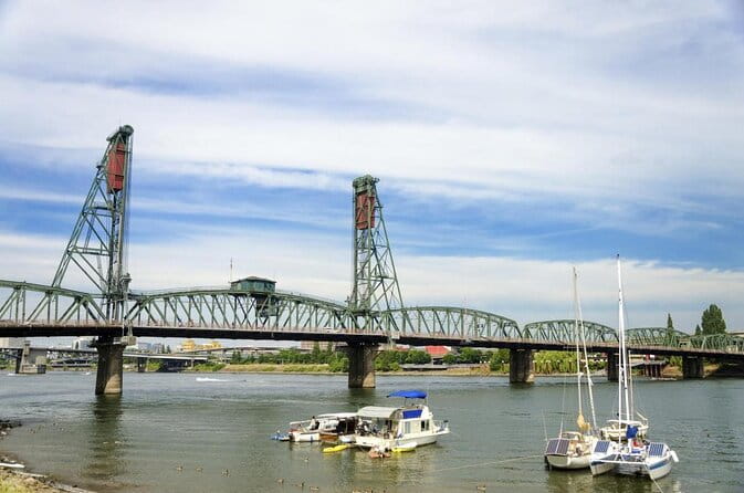 2-hour Champagne Brunch Cruise on Willamette River - An Overview of the Experience