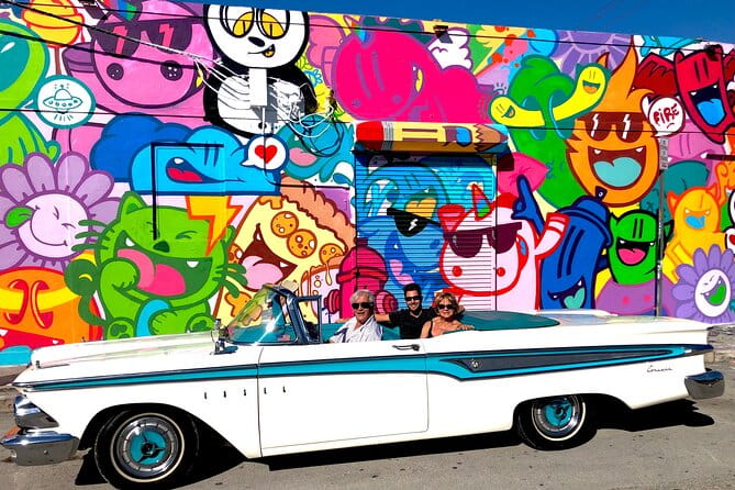 2H Private Classic Car Tour Miami Beach & Wynwood - What to Expect During Your Private Vintage Drive