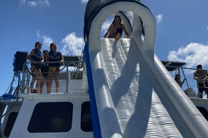 5 in 1 Deluxe Cruise: Turtle Snorkeling, Activities and Pick-Up - The Itinerary in Detail