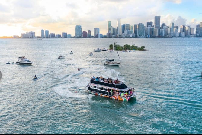 All Inclusive Party Boat Miami - Who Should Book This Tour?