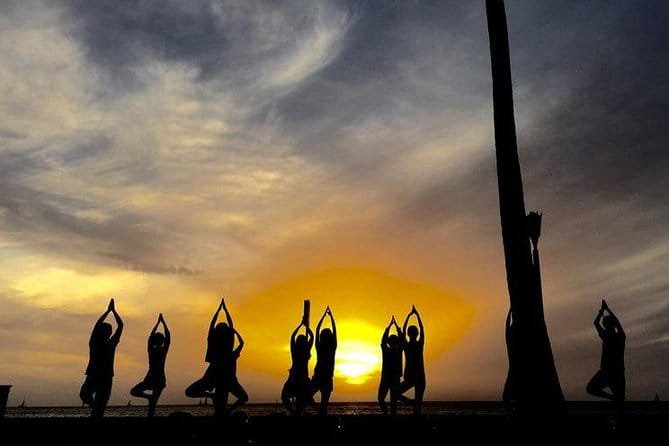 Beach Yoga on Waikiki with Diamondhead Backdrop - FAQ