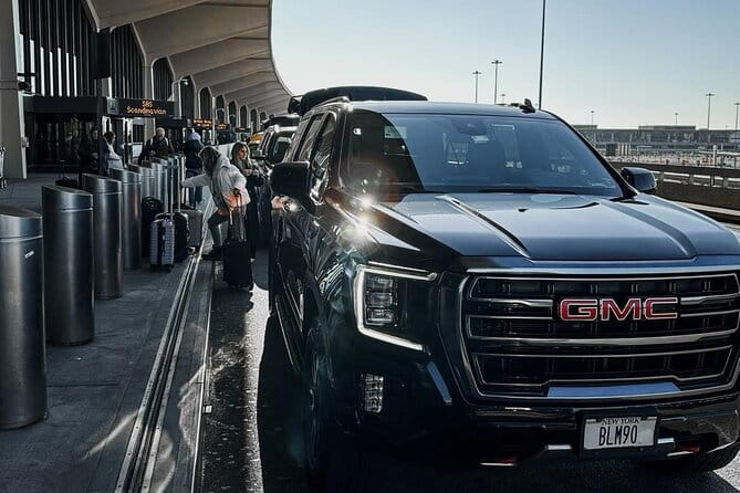 Black SUV Transfer From or To JFK, LGA, EWR - All Fees Included - Who Will Appreciate This Service?