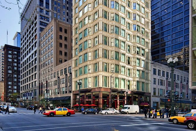 Chicago Walking Tour: Modern Architecture - Practical Considerations and Tips