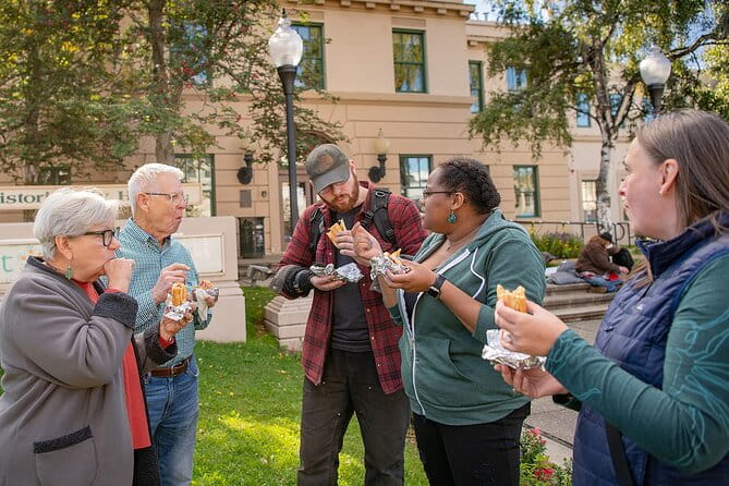 City of Anchorage SIGHTSEEING & FOOD Tour - Winter & Summer - Who Will Love This Tour?