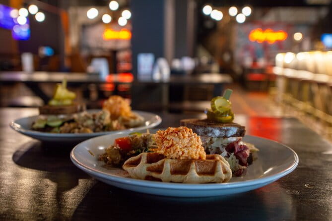 Distillery District Food & History Tour in Lexington - Inside the Experience: What to Expect
