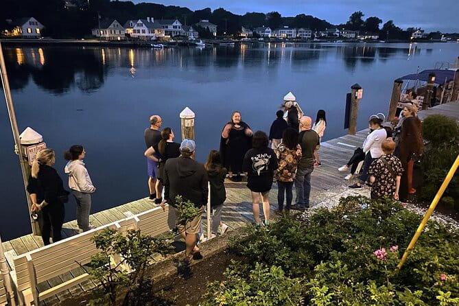 Downtown Mystic Ghost Tour - Authenticity, Guides, and Atmosphere