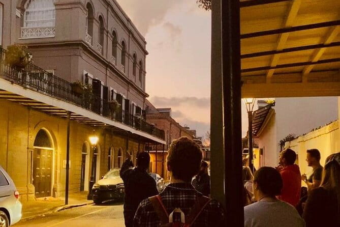 Ghost Tour and Haunted Pub Crawl Party - Voodoo and Local Legends