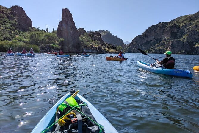 Guided 2.5 Hours Kayaking & Paddle Boarding on Saguaro Lake - What to Expect from the Equipment and Safety