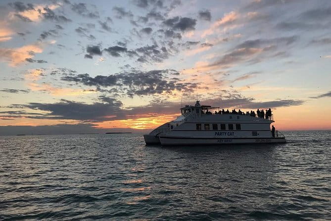 Key West Sunset Cruise: Dinner, Live Music & Drinks Included - The Sunset Experience
