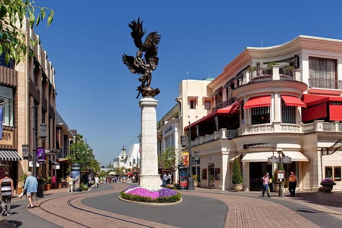 Los Angeles Full Day Private Tour - The Original Farmers Market: Food, Flavor, and Relaxation