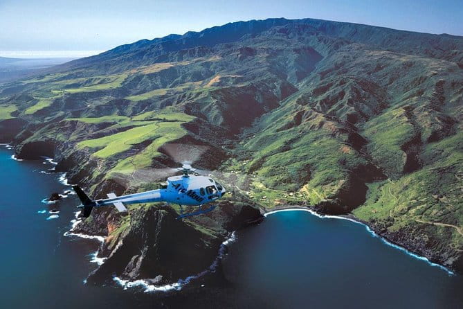 Oceanfront Landing 75-Minute Event Helicopter Tour - What Does the Tour Include and What Not