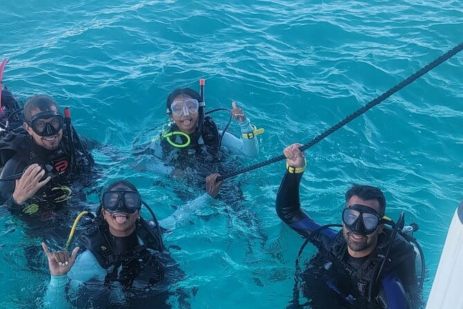 PADI Open Water Certification Course Shared Experience - The Small Group Advantage