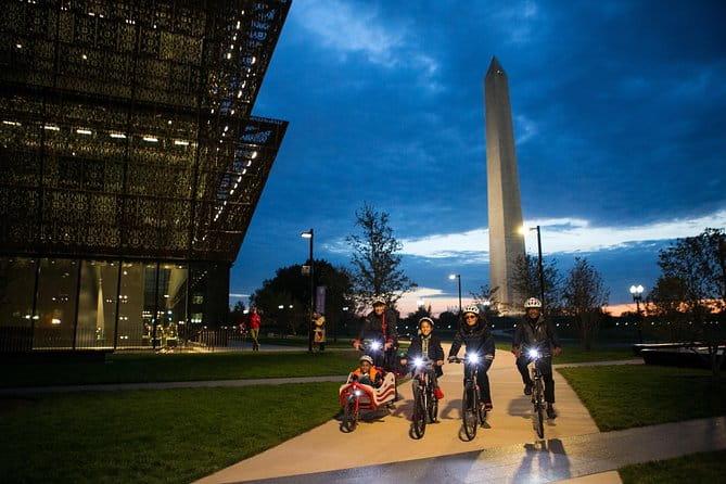 Private DC Monuments at Night Bike Tour - What to Expect in Terms of Logistics and Comfort