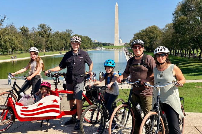 Private Family-Friendly Bike Tour of DC - Detailed Breakdown of the Itinerary