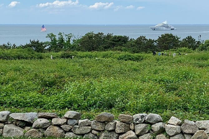Private, Guided Sightseeing Tour of Marthas Vineyard Island(3hrs) - FAQ