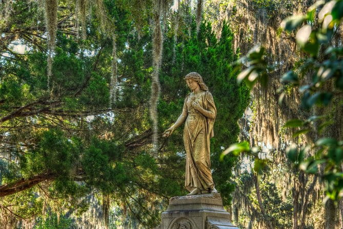 Savannah's Bonaventure Cemetery Tour - Authentic Insights from Reviews