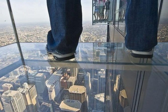 Skydeck Chicago Admission Ticket - The View from the 103rd Floor