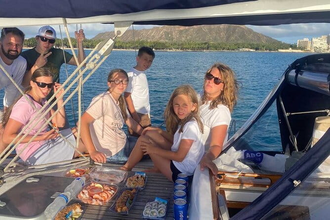 Small Group Waikiki Sunset Sailing Tour - FAQ
