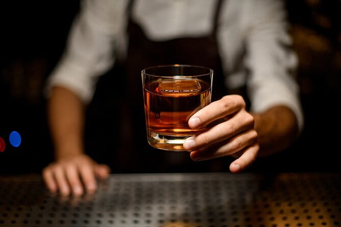 Speakeasy Sagas - Charleston Prohibition Pub Crawl - A Deep Dive into the Speakeasy Sagas Experience