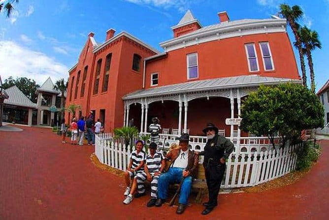 St. Augustine Hop-On Hop-Off Trolley Tour - Who Should Consider This Tour?