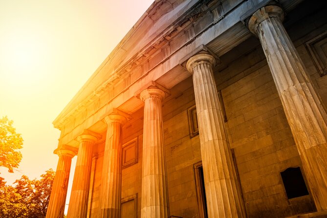 The Ghosts of Philadelphia Tour - The Guides: Knowledge is Key