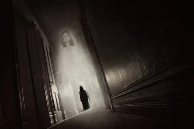 The Madam's Curse Walking Ghost Tour - What’s Included and What’s Not
