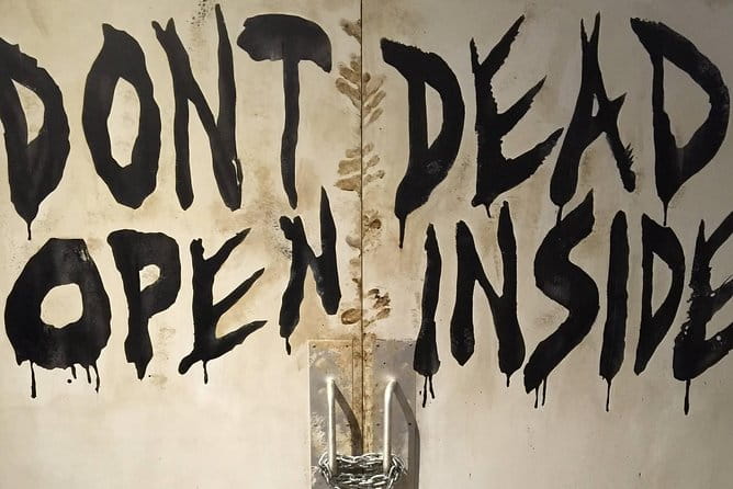 The Walking Dead: Private Film Locations Tour of Senoia - Analyzing the Price: Is It Worth It?