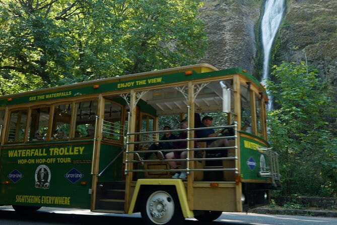 Waterfall Hop-On Hop-Off Trolley Tour Multnomah Falls Day Pass - What to Expect During the Tour