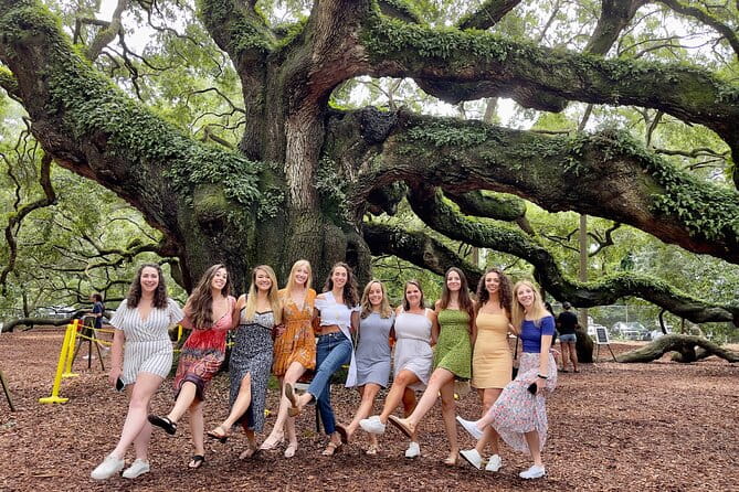 Wine Sippin'-Tea Drinkin'-Tree Huggin' Lowcountry Sightseeing - FAQs