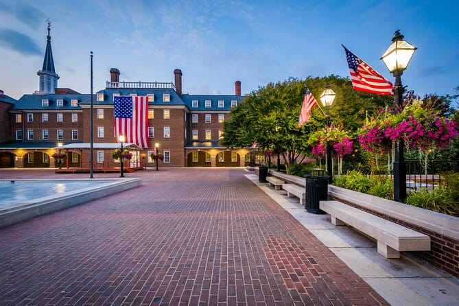 A Guided Walking Tour through Historic Old Town Alexandria - Authentic Reviews from Past Participants