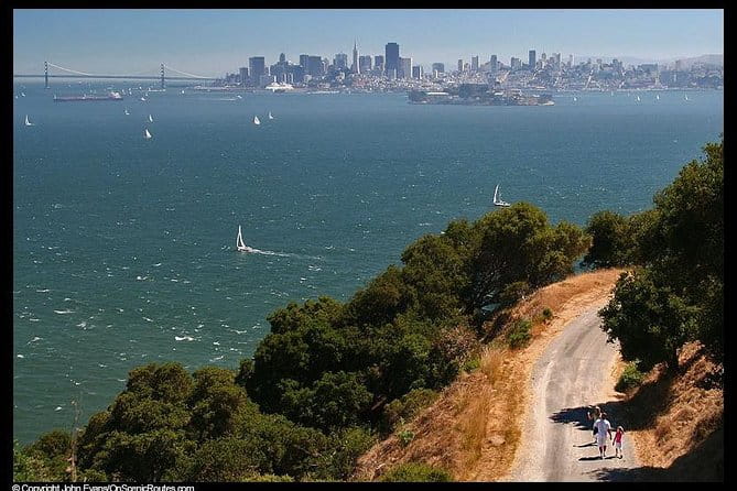 Alcatraz Visit and Golden Gate Bridge Express - Is This Tour Right for You?