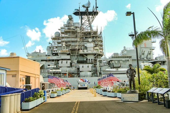 Best Of Pearl Harbor: The Complete Small Group Tour Experience - Who Should Consider This Tour?