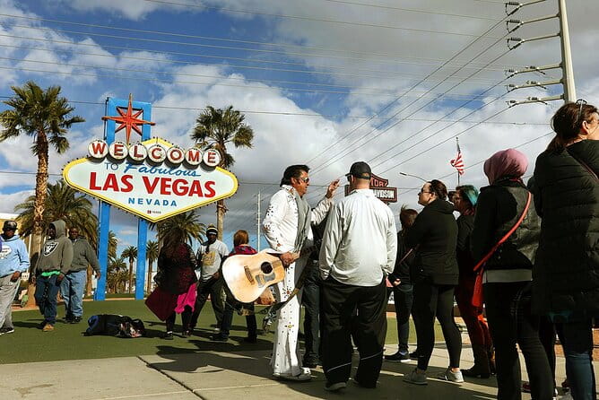 California Desert, Seven Magic Mountains and Las Vegas Sign - Why This Tour Offers Great Value