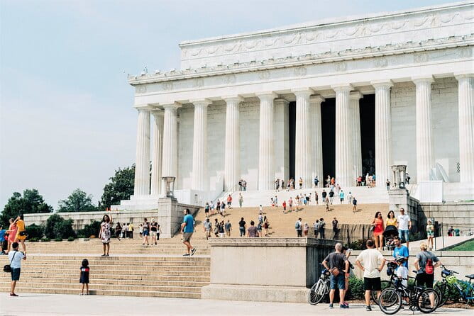 Cherry Blossom DC Tour with 10+ Stops and Optional Tickets - Who Would Love This Tour?