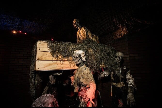 Fear at the Pier Haunted Attraction - Why This Haunted House Is a Good Deal