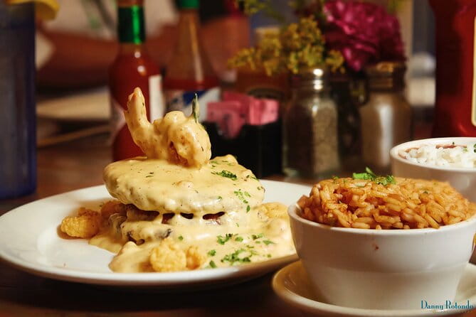 Food Tour of New Orleans Garden District group of 9 or less - Final Thoughts: Who Should Book This?