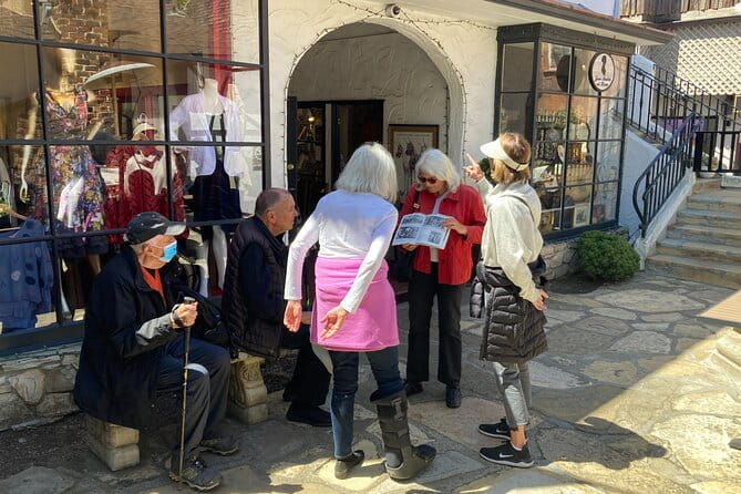 Guided 2-Hour Walking Tour in Carmel by the Sea - Who Should Book This Tour?