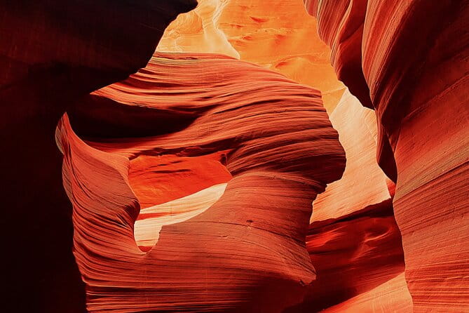 Guided Antelope Canyon & Horseshoe Bend Day Tour from Las Vegas - Value and Who This Tour Is Best For