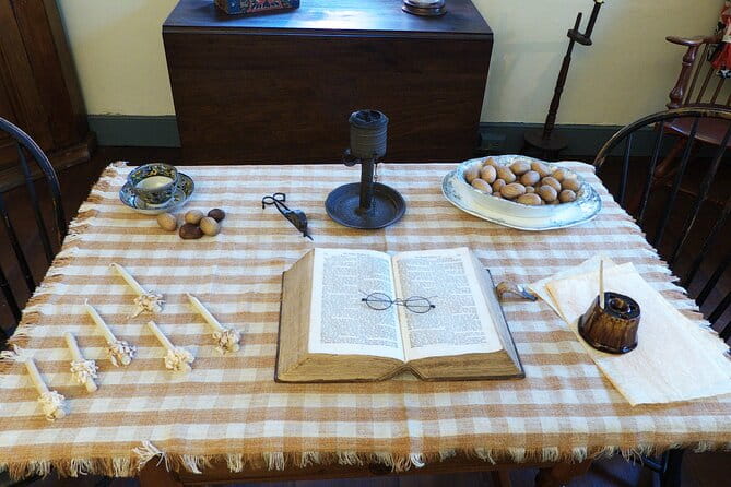 Guided Tour of the Lititz 1792 Johannes Mueller House - The Guide and Experience