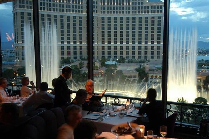 Helicopter Flight of the Las Vegas Strip with Eiffel Tower Dinner - FAQ