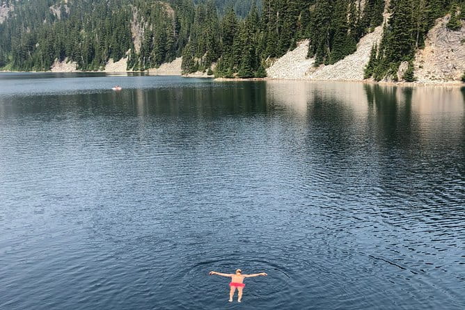 Hike the Gorgeous Trails in Washington - Who Should Book This Tour?