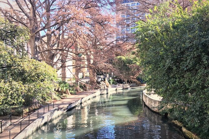 Historic Downtown & Riverwalk Walking Tour - Why This Tour Stands Out