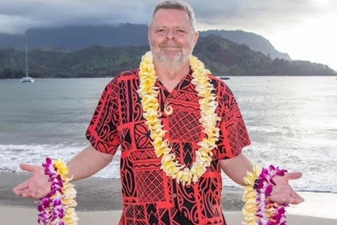 Kauai Airport Lei Greeting - How This Experience Fits Into Your Trip